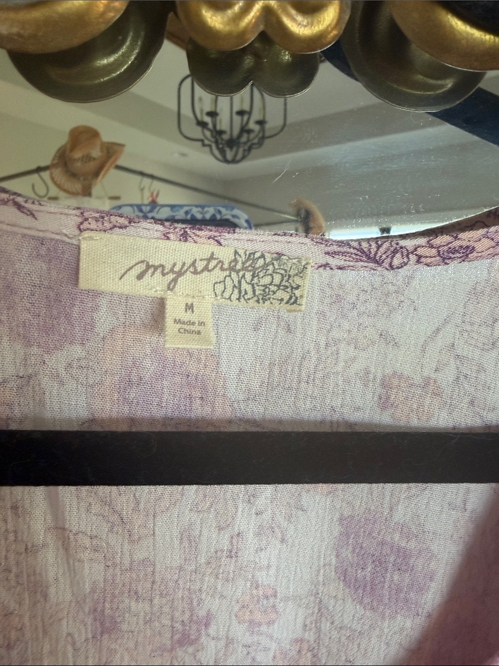 Mystree Lavender and Tan Floral V-Neck Tunic - Picture 2 of 6